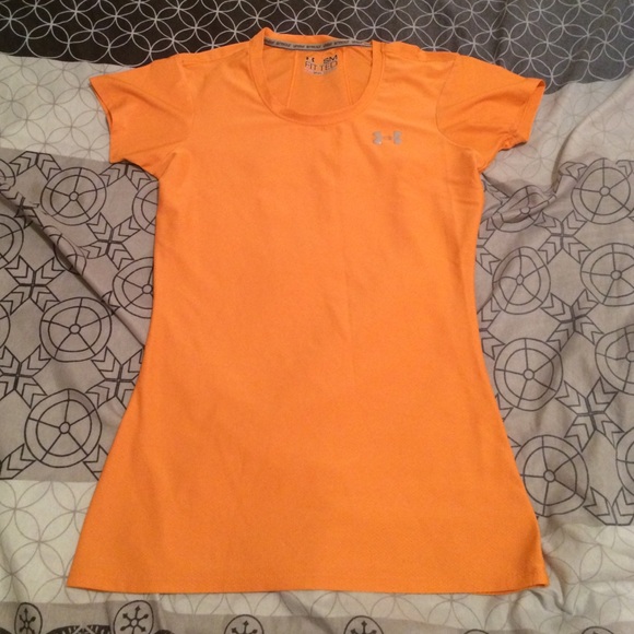 Under armour running shirt