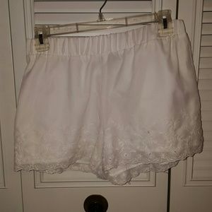 White lace shorts