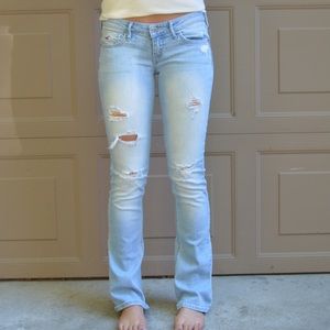 ✖️SOLD✖️Boot Cut Hollister Destroyed Jeans