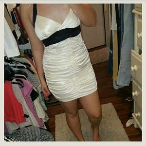 White ruched bodycon dress