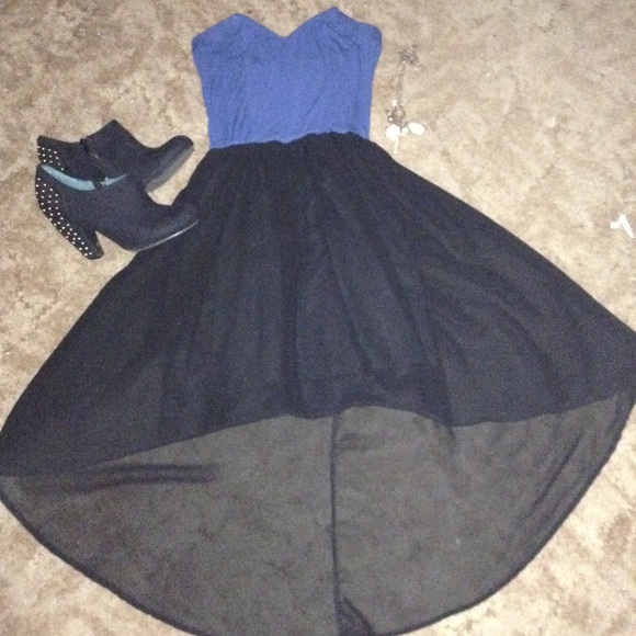Wet Seal Dresses & Skirts - blue/black high low dress