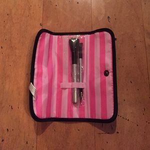 Victoria secret makeup brushes