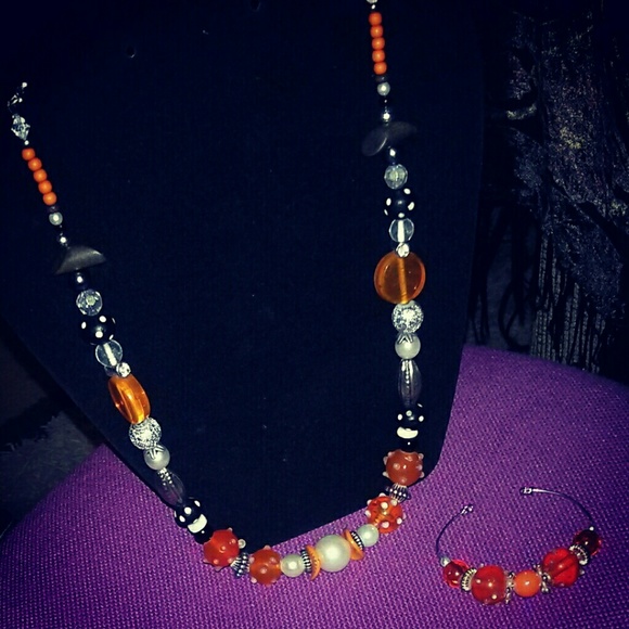 Jewelry - Picture 2 of 4