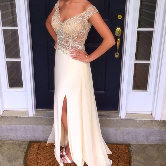 Beautiful beaded gown, perfect for prom!