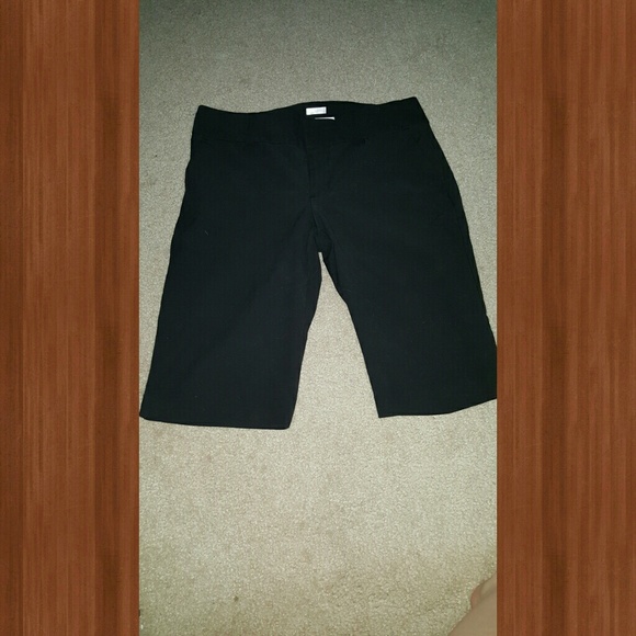 Old Navy golf shorts