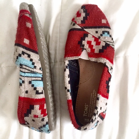 TOMS Shoes - Toms