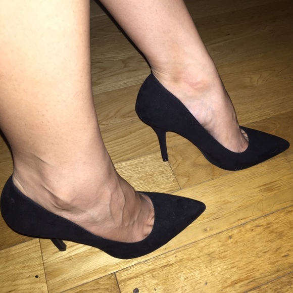 Black pointed pumps (classy) - Picture 4 of 4