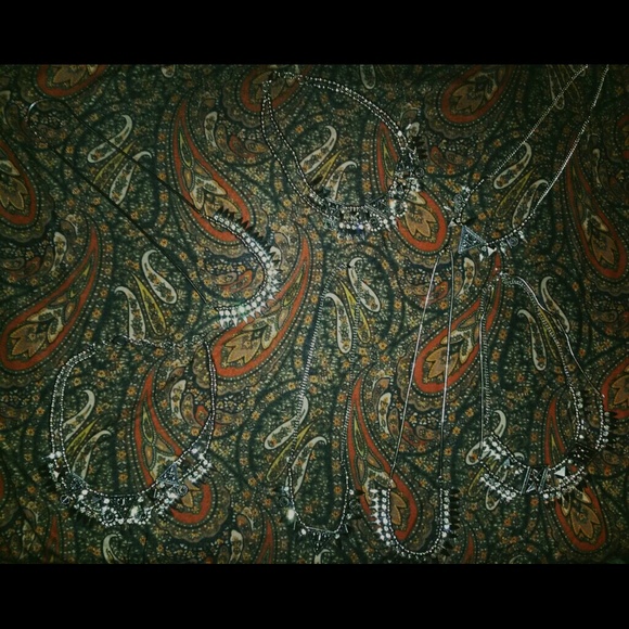 Jewelry - Picture 3 of 4