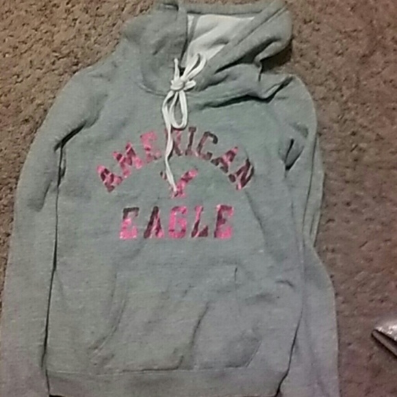 American eagle sweater