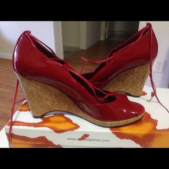 Donald J Pliner should 37.5