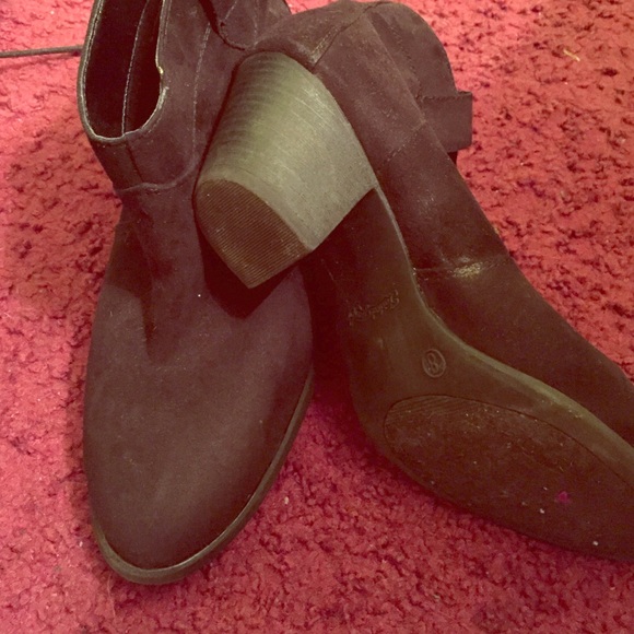 Cowgirl style ankle boots