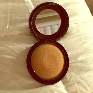 Mac mineralized skin finish