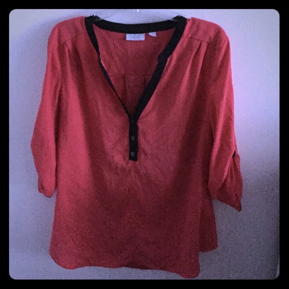 Red three quarter sleeve top