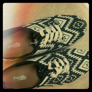 Aztec Sneaks