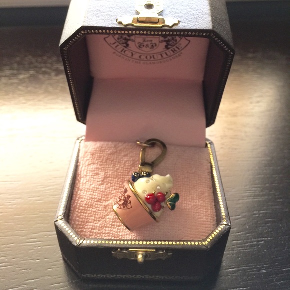 Juicy couture Soft Serve Ice Cream Charm