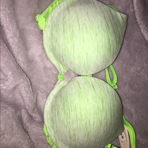 Victoria secret bra