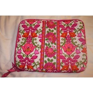 Vera 15" laptop case