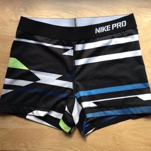 Nike Pro, 3" Inseam Spandex
