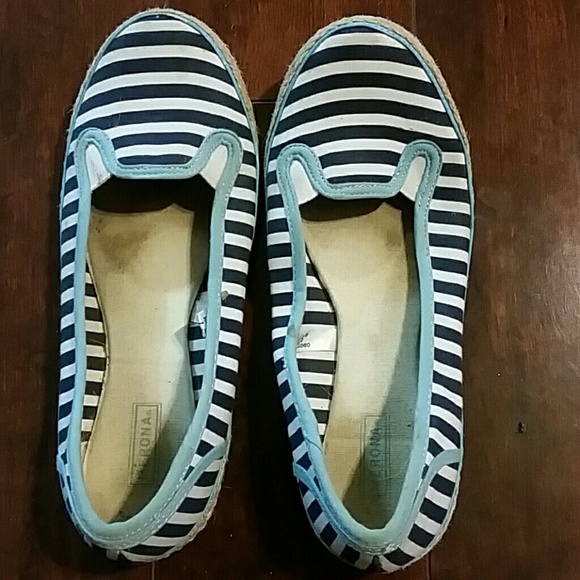 Sailor style flats