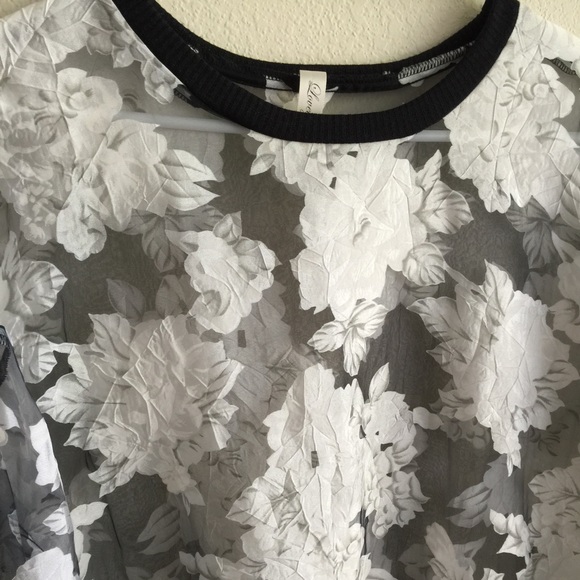 Flower Print Long Sleeve Sheer - Picture 2 of 3