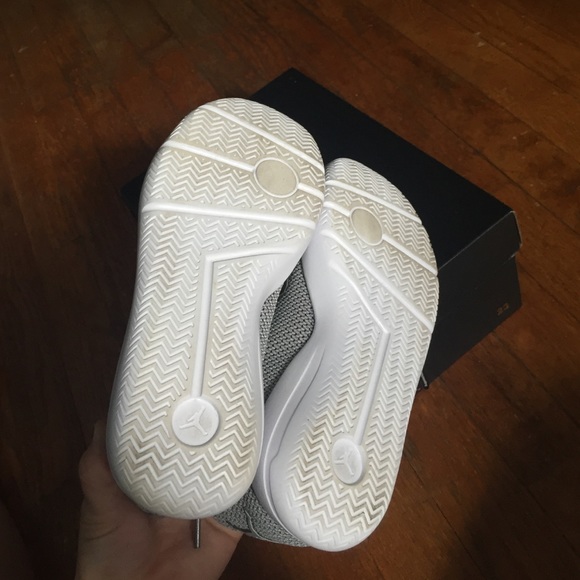 Jordan eclipse - Picture 4 of 4