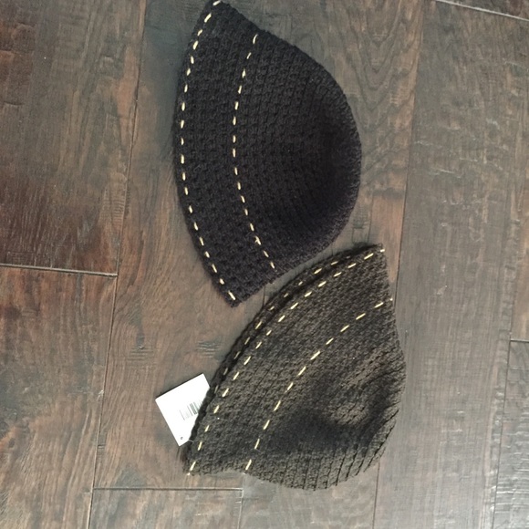 NWT Nine West Beret Hat