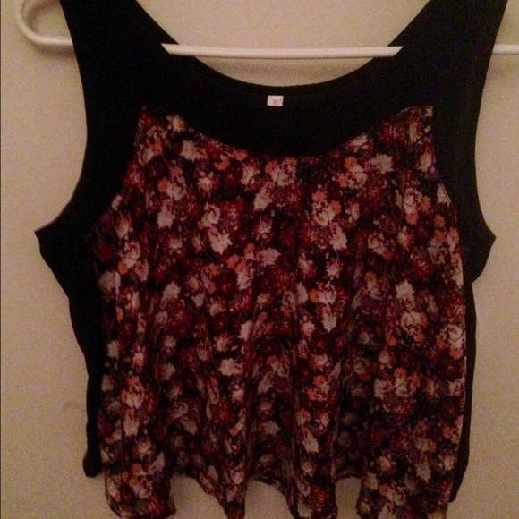 Crop top