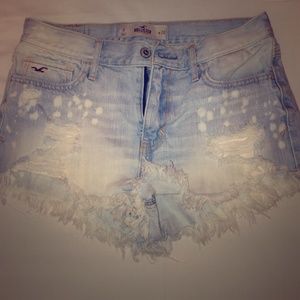 Hollister high waisted shorts.