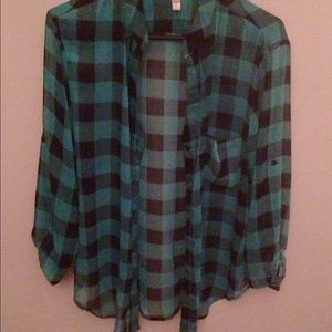 Green plaid top