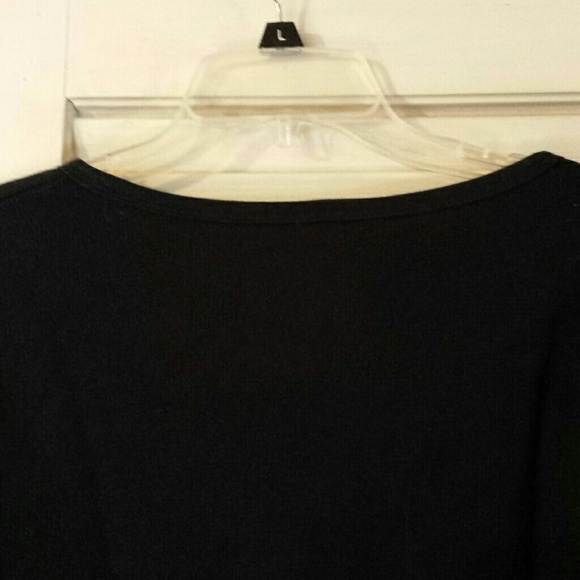 A Danskin black large long sleeve 60/ 40 blend - Picture 3 of 4