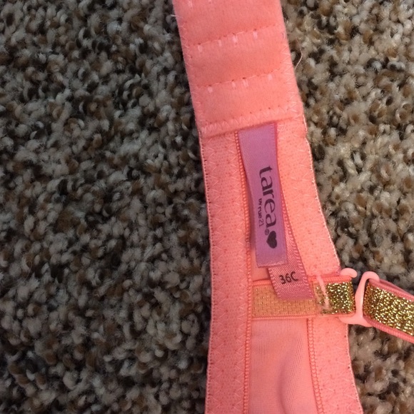 bra - Picture 3 of 4