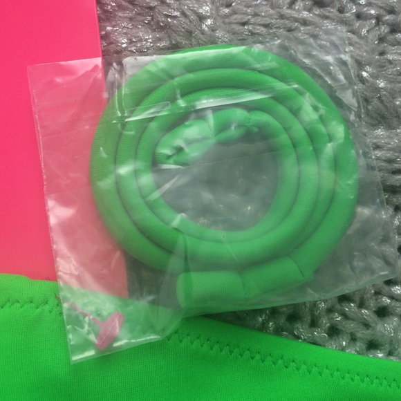 Victoria's Secret bikini top M - Picture 3 of 4