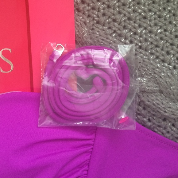 Victoria's Secret bikini top M - Picture 2 of 4