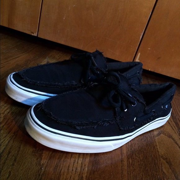 Low top vans sneakers
