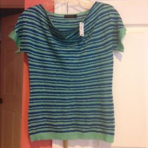 Short sleeves striped top