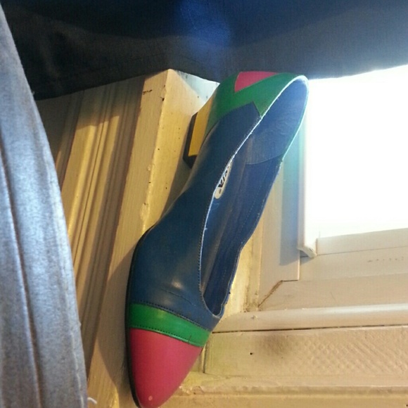 Retro 80's flats - Picture 1 of 3