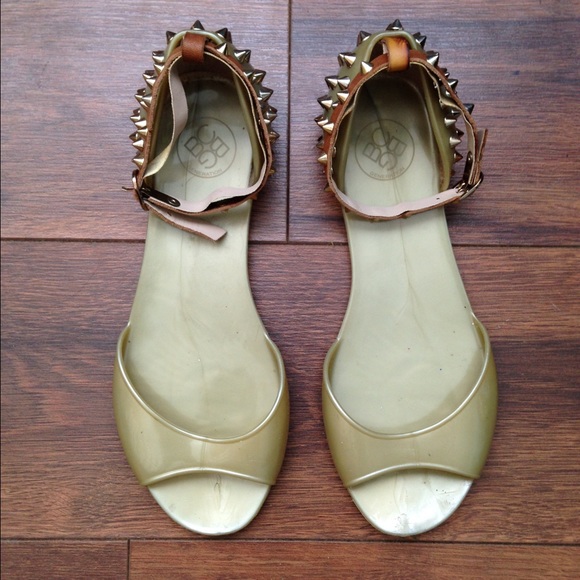 BCBG Green Spikey Sandals