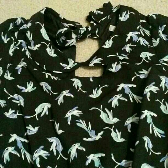 NWT keyhole bird dress