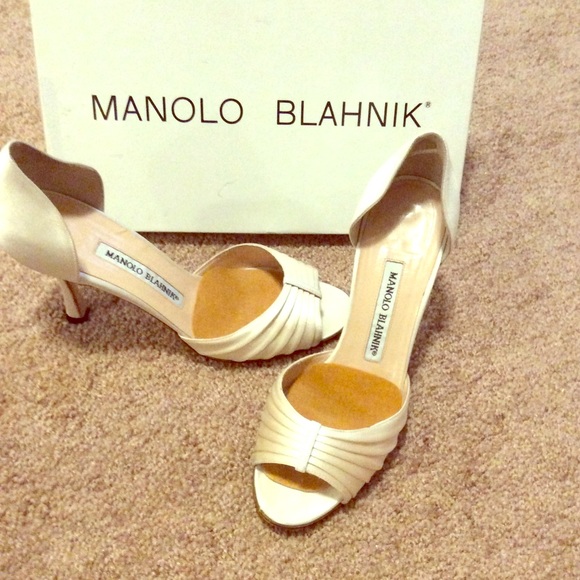 Authentic Manolo Blahnik Heels (wedding shoes)