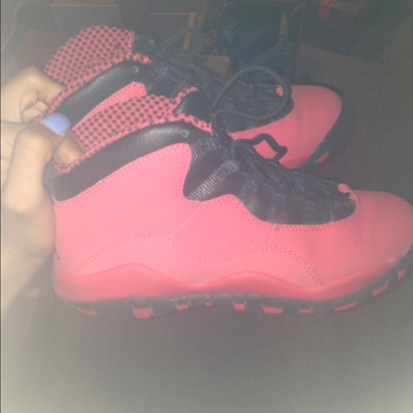 Air Jordan 10's