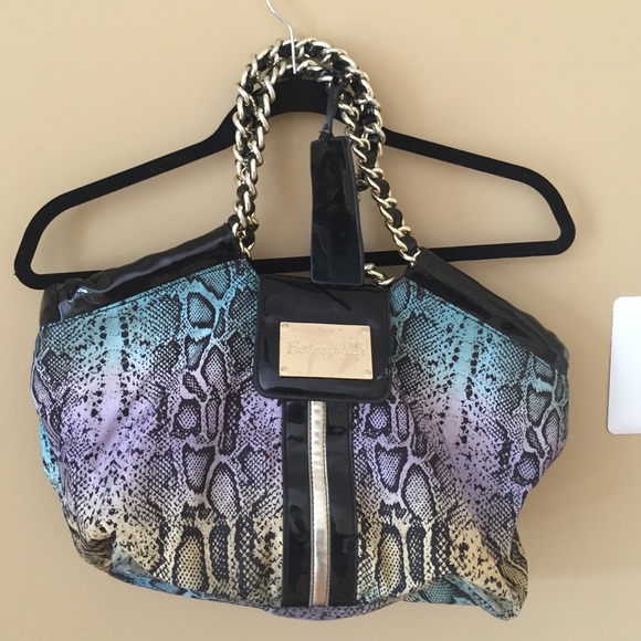 Betseyville purse