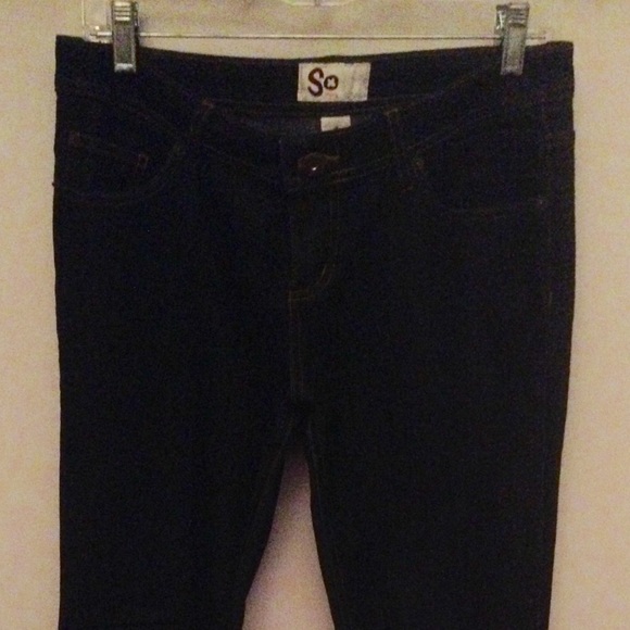 Juniors jeans