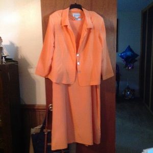 Women's 100% Silk 2 piece Dress