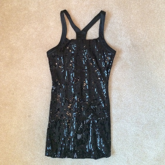 Black short dress