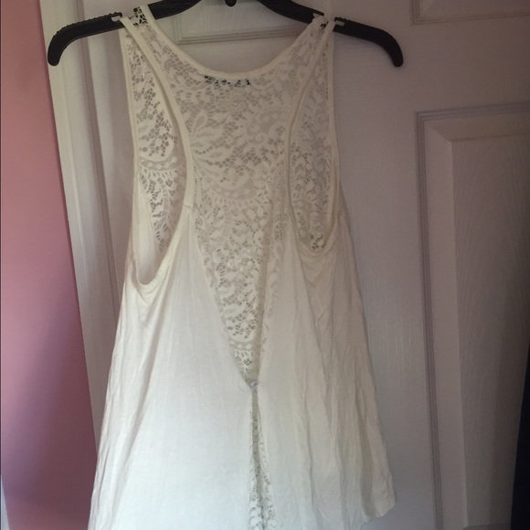 Dressy white lace tank - Picture 3 of 4