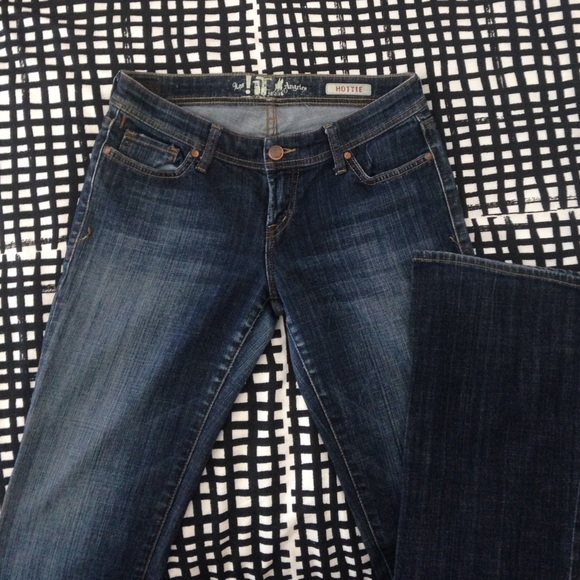 !IT jeans