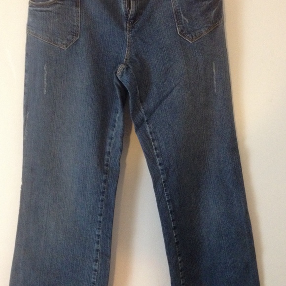 Boot cut jeans
