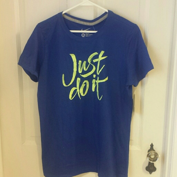Nike XL