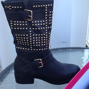 Just Fab (Brand New Boots)