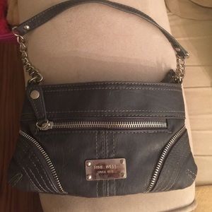 Nine West wristlet/clutch. EXCELLENT CONDITION!!